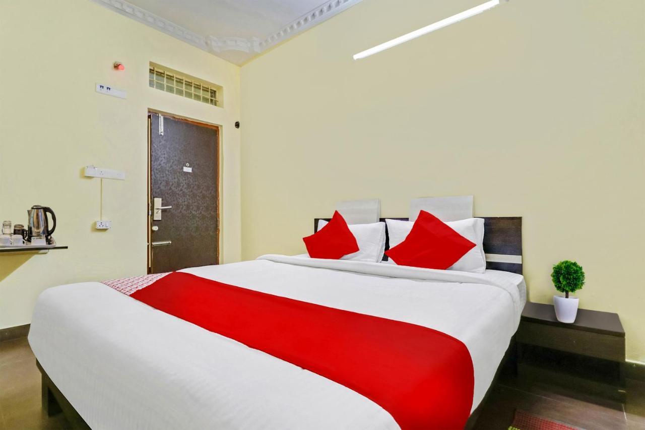 Hotel Oyo J P Palace Dod Ballāpur Exteriér fotografie