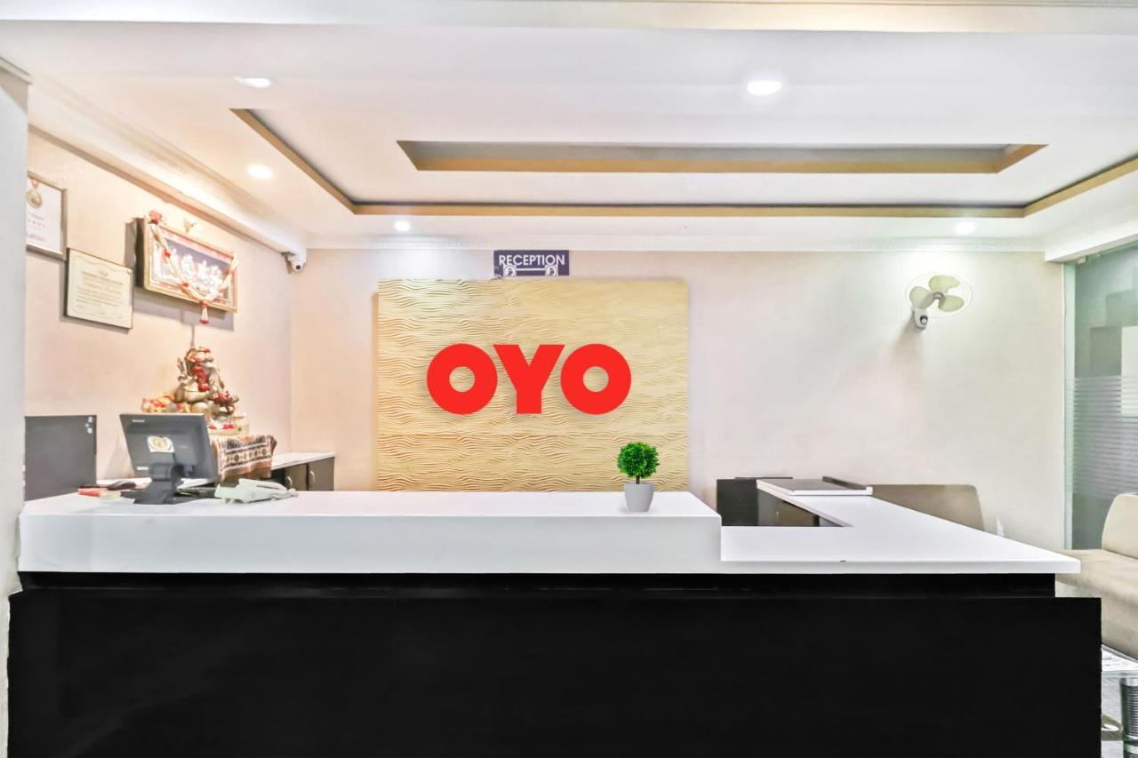 Hotel Oyo J P Palace Dod Ballāpur Exteriér fotografie